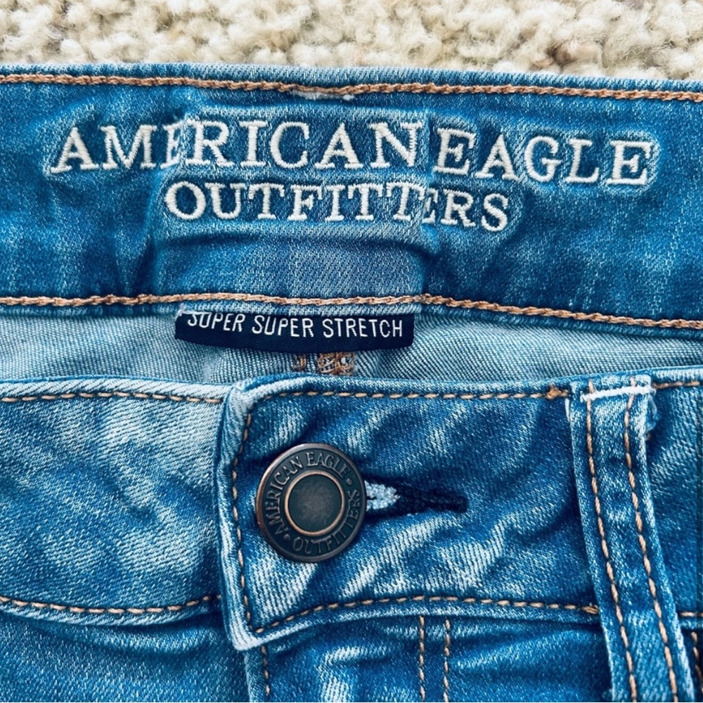 American Eagle Outfitters Blue Jean Shorts - Picture 4 of 5